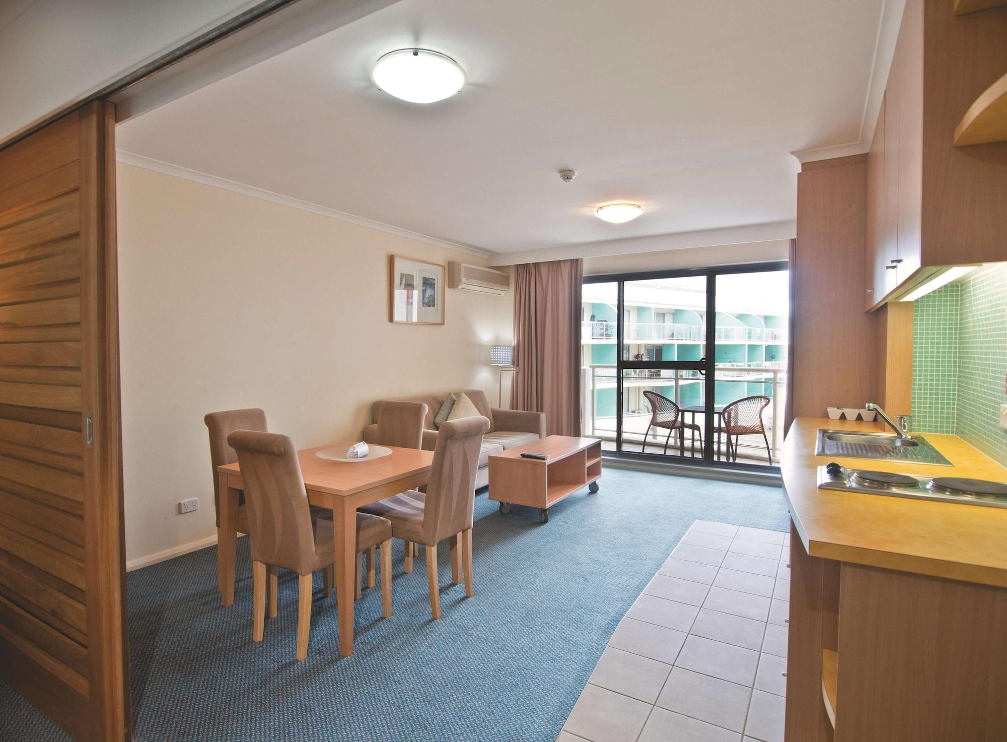 Oaks The Entrance Waterfront Suites Buitenkant foto